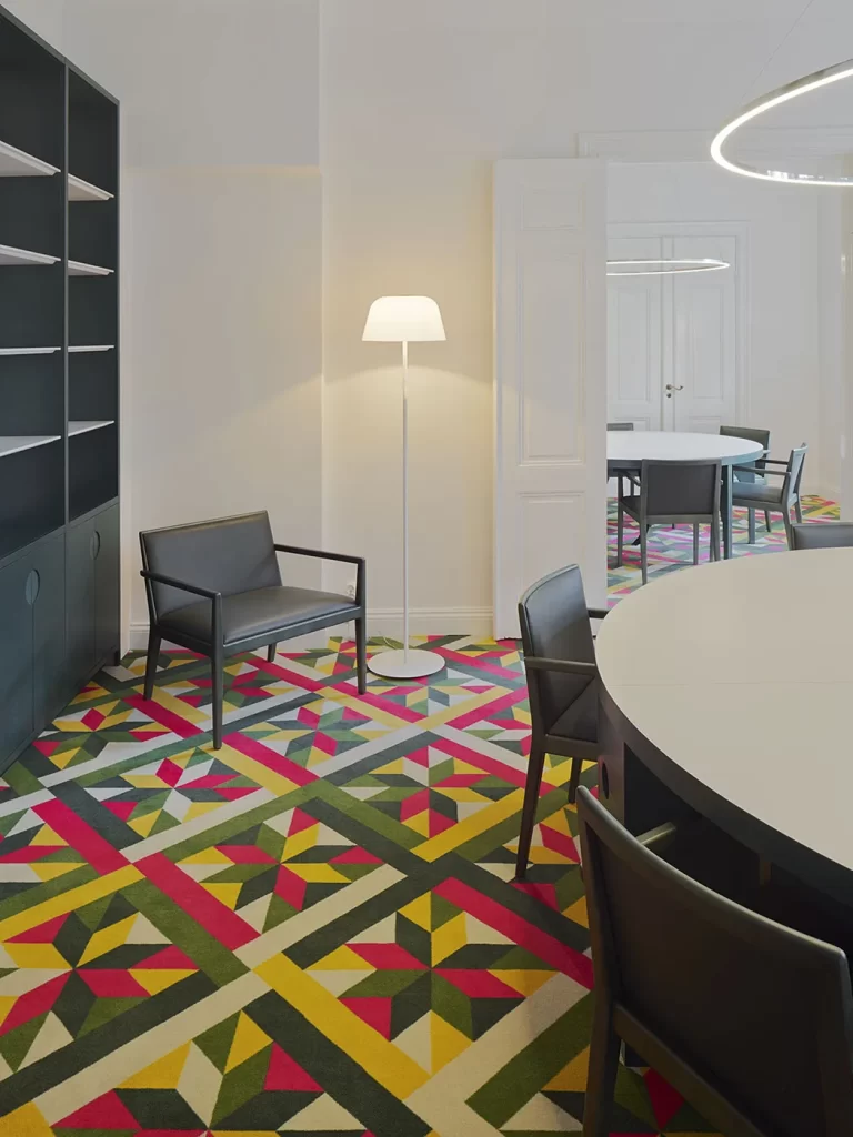 Textile Bodenbeläge von Radici Carpet für moderne Arbeitsumgebungen