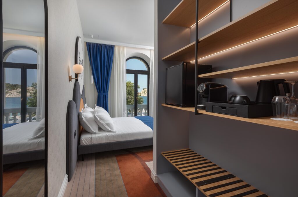 Pavimentazione per hotel con comfort acustico e design elegante