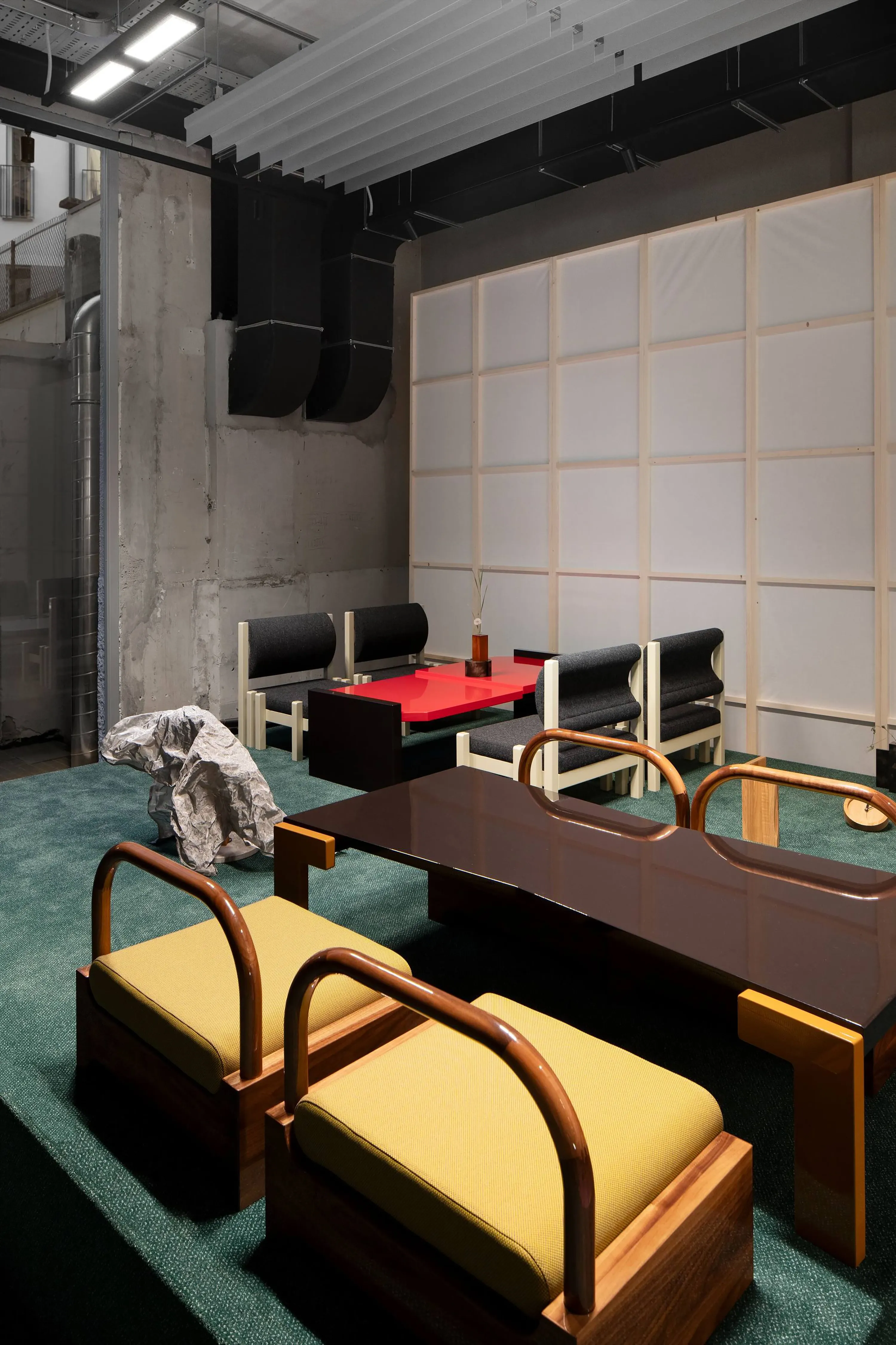 capsule plaza fuorisalone 26 verona carpet